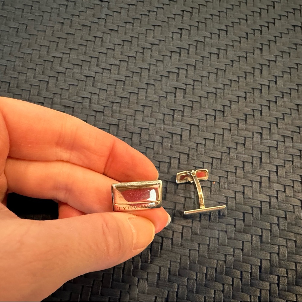 Silver Rectangle Cufflinks - image 3